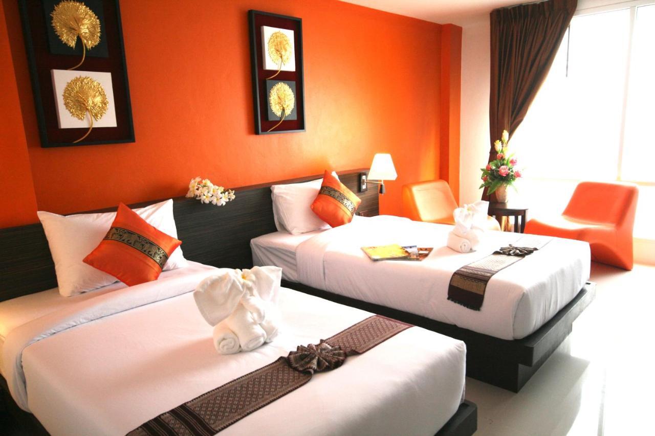 Twin Hotel Phuket Buitenkant foto