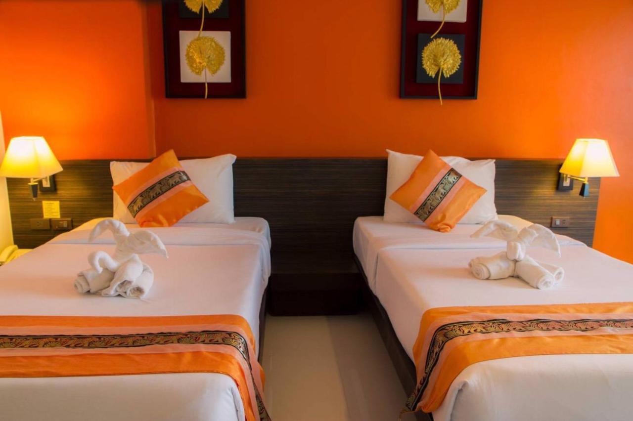 Twin Hotel Phuket Buitenkant foto