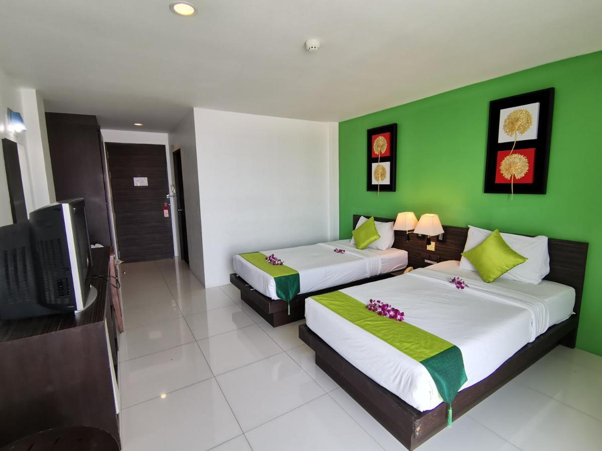 Twin Hotel Phuket Buitenkant foto